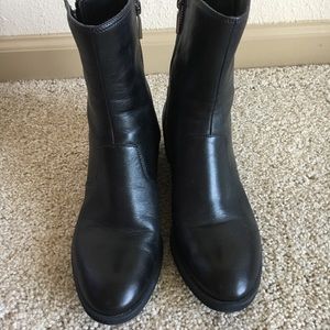 Kenneth Cole Black Booties